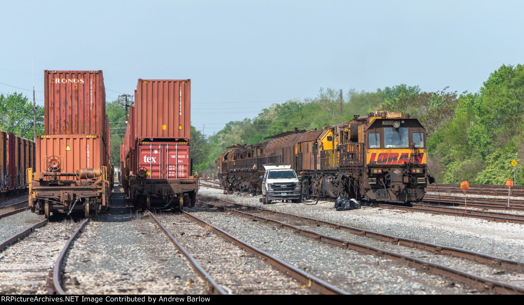 Loram Grinder at CSX Belmont Yard